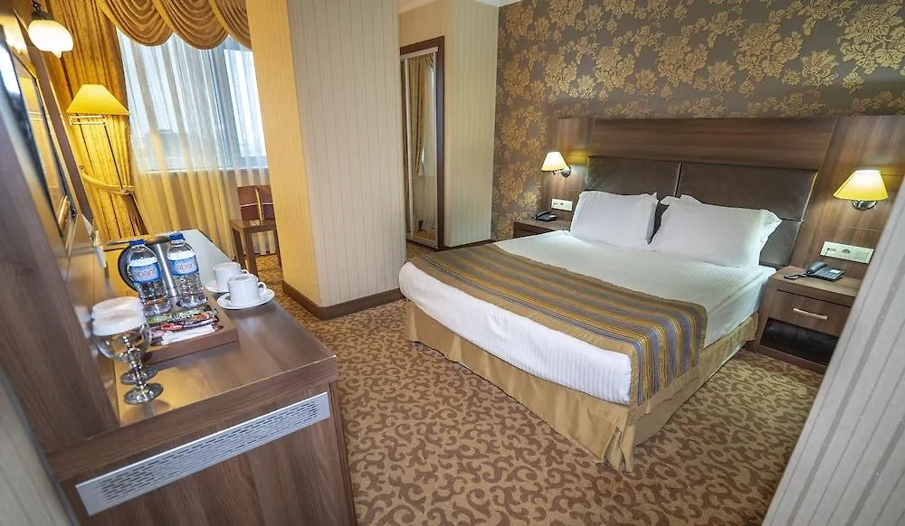 Rhiss Hotel Maltepe Istanbul 4*,