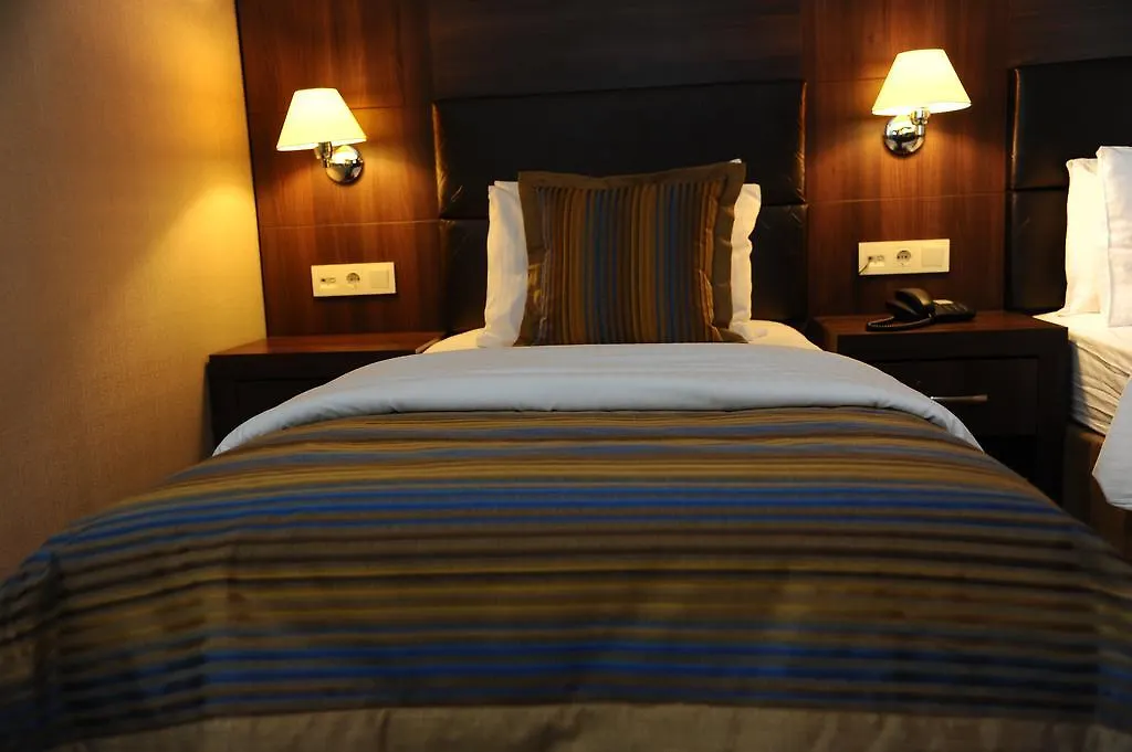 Rhiss Hotel Maltepe Istanbul 4*,